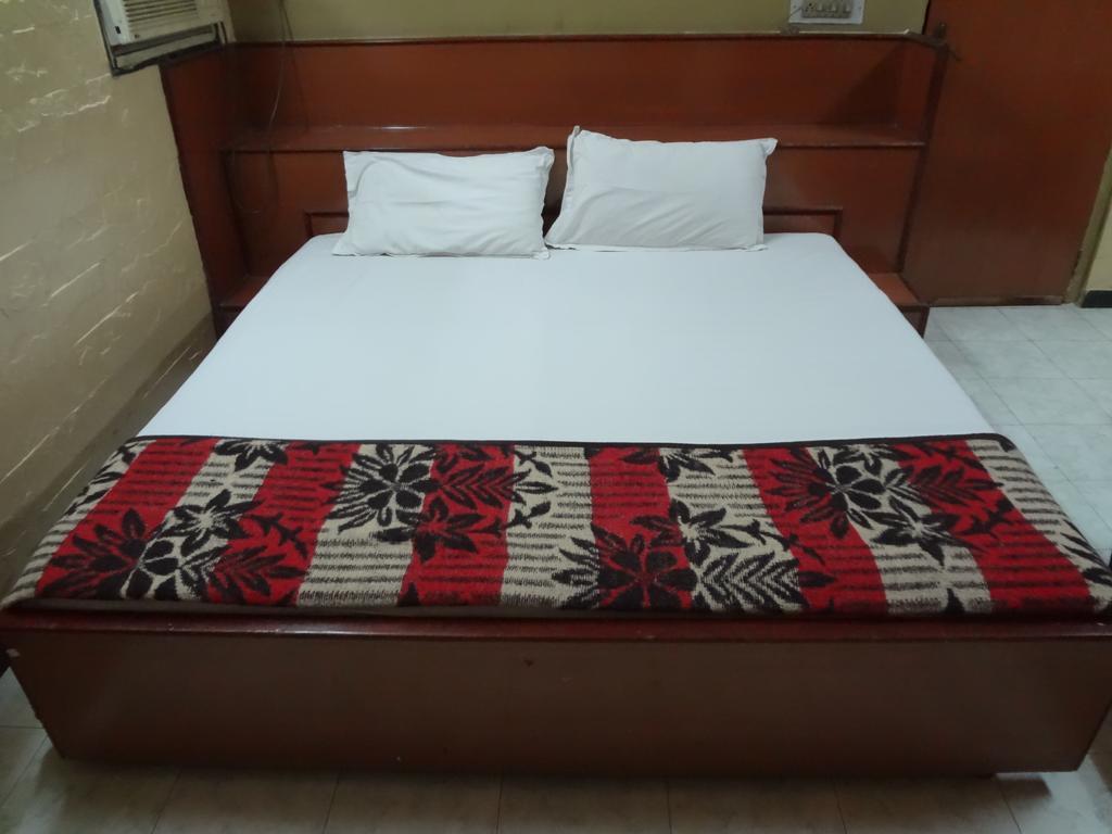 Hotel Happy Home มุมไบ ภายนอก รูปภาพ