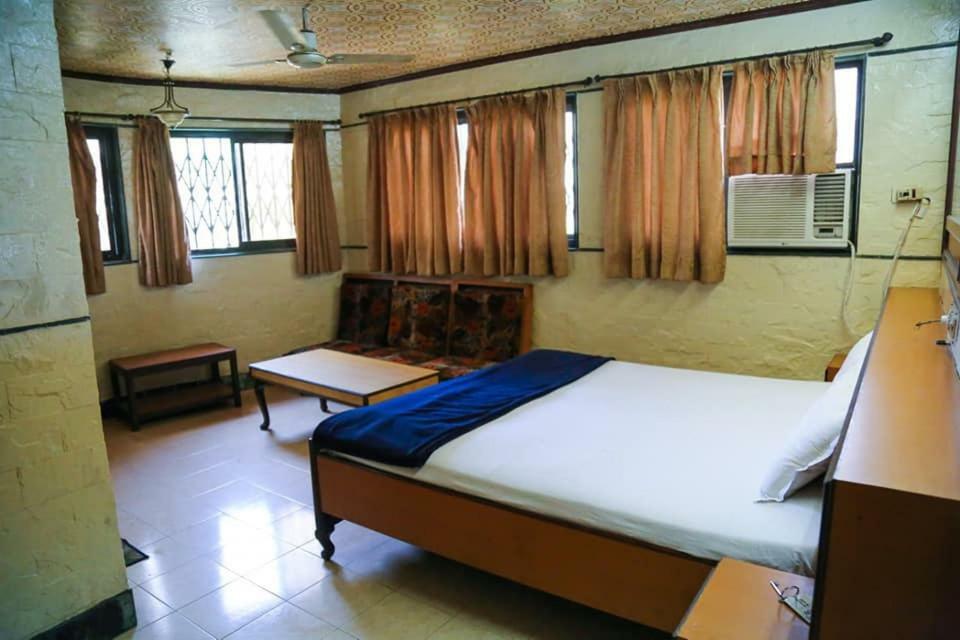 Hotel Happy Home มุมไบ ภายนอก รูปภาพ