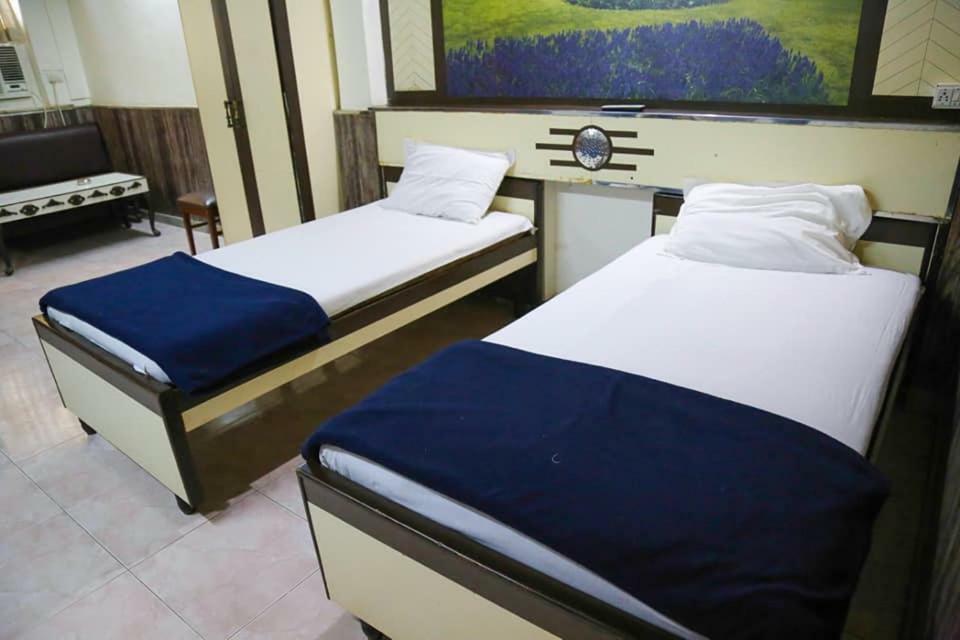 Hotel Happy Home มุมไบ ภายนอก รูปภาพ